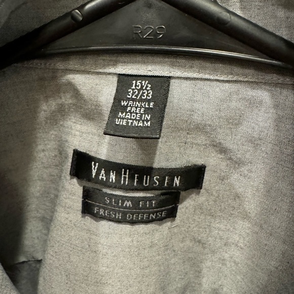 Men’s Van HeusenSlim Fit Dress Shirt 15.5. 32/33. Heather gray wrinkle free - Picture 2 of 7